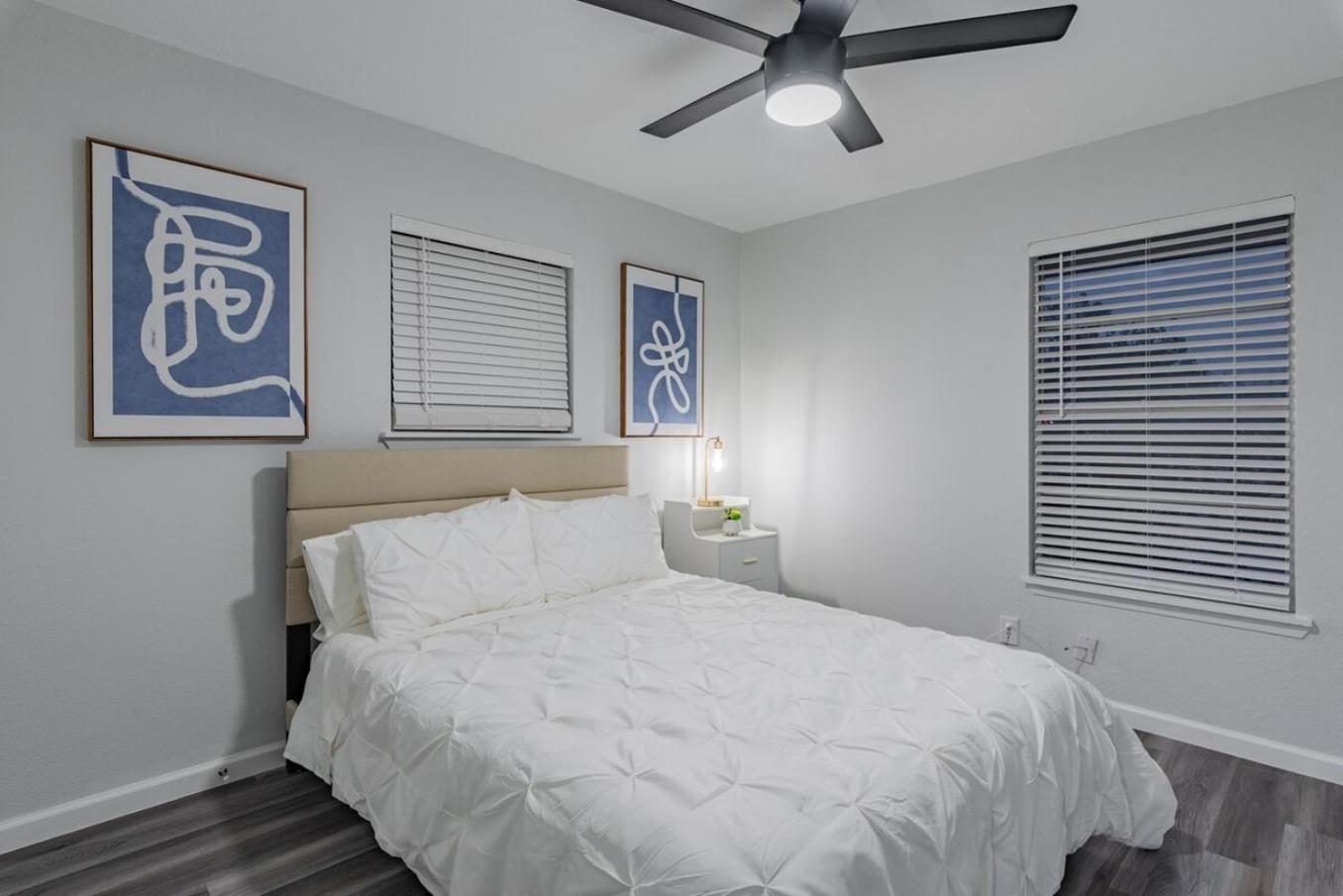 Luxurious Home With Hot Tub & Tree Deck By 6Flags San Antonio Eksteriør bilde